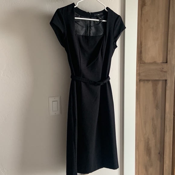 H &M black belted dress - Picture 2 of 12